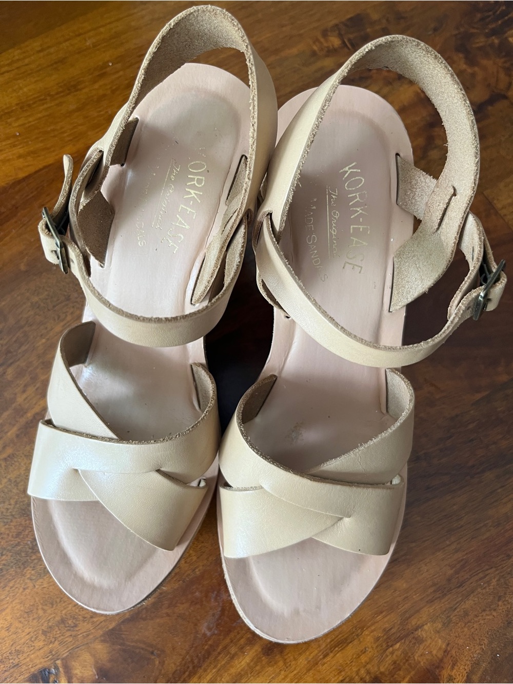 Kork-Ease Bette Platform leather sandals. Size 8.